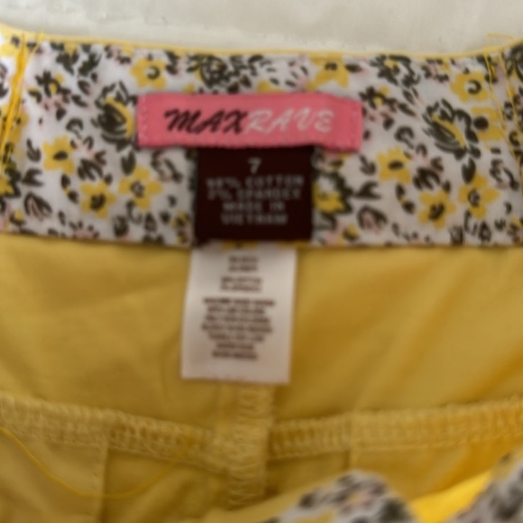 Max Rave Yellow Women's Shorts - Picture 2 of 4